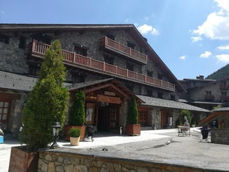 Fonds commerce Hotel Os Civis Sant Julià Loria Andorre
