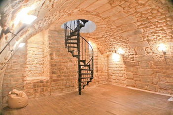 Escalier colimaçon/hélicoïdal industriel fonte Anvers Belgique