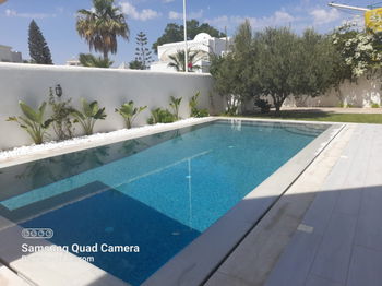 villa avec piscine