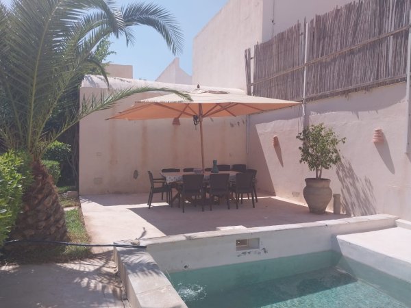 Vente 1 joli houch 4 suites piscine midoun zu Djerba Tunisie