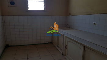 Location Appartement T4 80m² usage mixte Analakely Madagascar