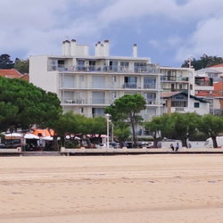 façade la résidence La Corvette ARCACHON