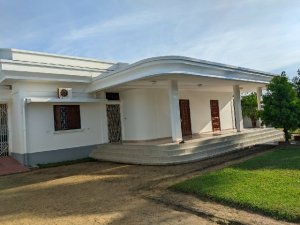Annonce l/a/1703 location villa basse independante Toamasina Madagascar