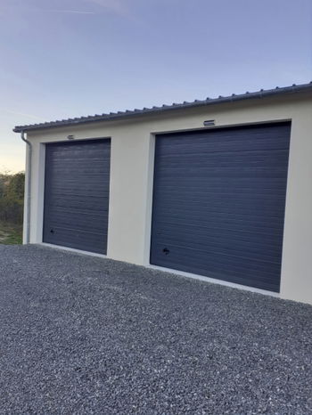 Annonce Location Garage sécurisé pour Camping Car Hivernage Chanac