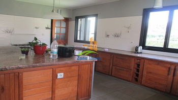 Location Villa F7 piscine 1 500m² terrain Tanjombato Madagascar