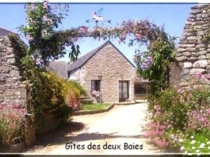 Location Bretagne Gîtes des 2 Baies Confort-Meilars Finistère