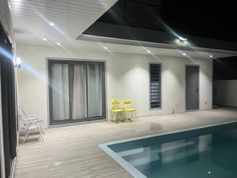 Annonce location FLIC FLAC Villa Neuve 5 chambres 15 min Cascavelle SANS COMMISSION AGENCE libre suite