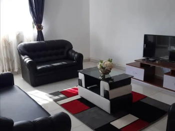 LOCATION APPARTEMENT MEUBLE EQUIPE 3 PIECES AMBOHIBAO ANDRANORO Madagascar