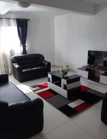 LOCATION APPARTEMENT MEUBLE EQUIPE 3 PIECES AMBOHIBAO ANDRANORO Madagascar