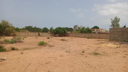 terrain 1600 mètres carrés  à vendre à Nguérigne