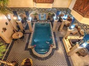 Vente beau Riad conservant Marocain traditionnel Marrakech