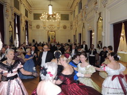 bal costumé