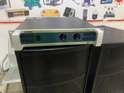 AMPLIFICATEUR