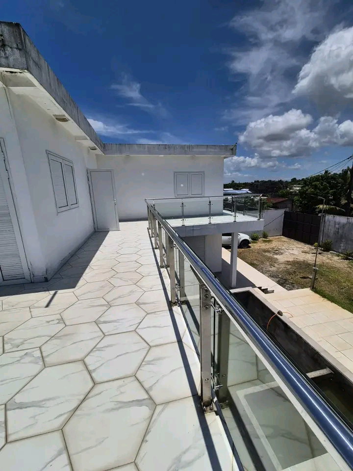 Villa Etage  a Vendre