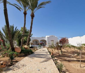 Vente Résidence loisirs composée 5 logements individuels 3 piscines