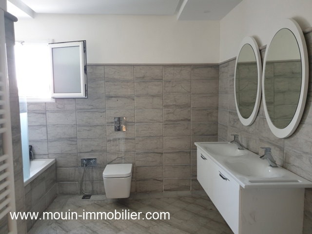 villa S+4 proche plage
