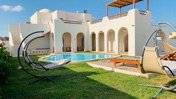 villa a 1 km des plages