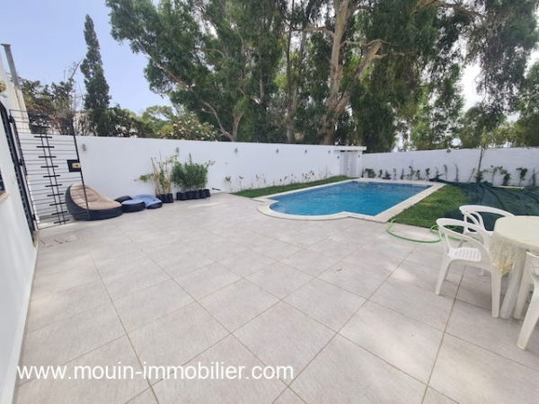 PISCINE ET JARDIN