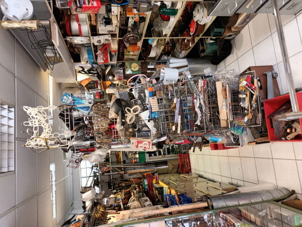 façades magasin et partie intérieure