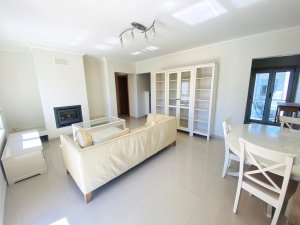 Appartement de 2 chambres avec balcon, garage et piscine commune - Caldas da Rainha