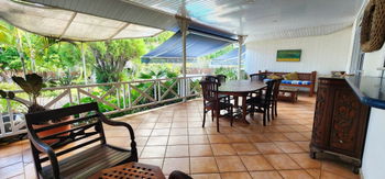 MOOREA TEAVARO : Superbe Maison Familiale avec Accès au Lagon et Piscine Privée