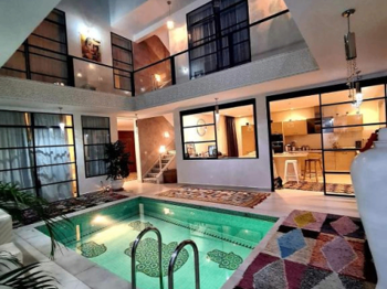 Vente Maison d&#039;hôtes 7 chambres hammam salle massage piscine