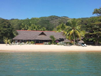 Fonds commerce Ecolodge charme plage Ile Nosy Be Madagascar