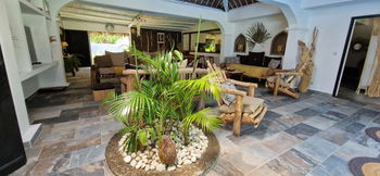 Villa balinaise à vendre sur l île Sainte Marie à Madagascar