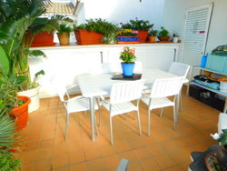 Appartement 2 chambres et terrasse sur la promenade du front de mer de Roses, Costa Brava