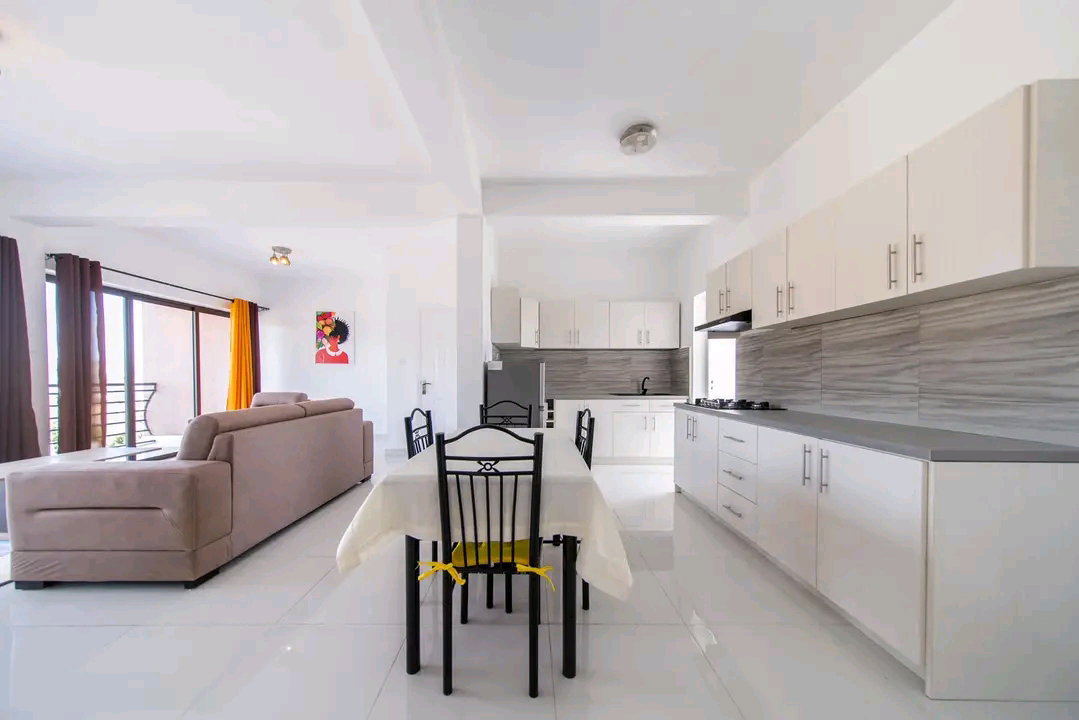 Appartement T3 meublé à Ambatobe