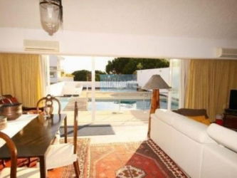 Vente Villa 3 chambres VILAMOURA, accès direct au golf