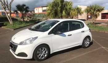 Annonce Peugeot 208 1 2 PureTech VTi 82 ch Access Pointe-à-Pitre Guadeloupe