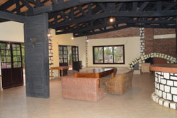 Séjour - Salle de restaurant 130 m²