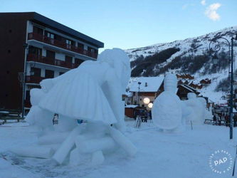 Location Studio coeur station VALLOIRE SAVOIE arrivée skis aux pieds