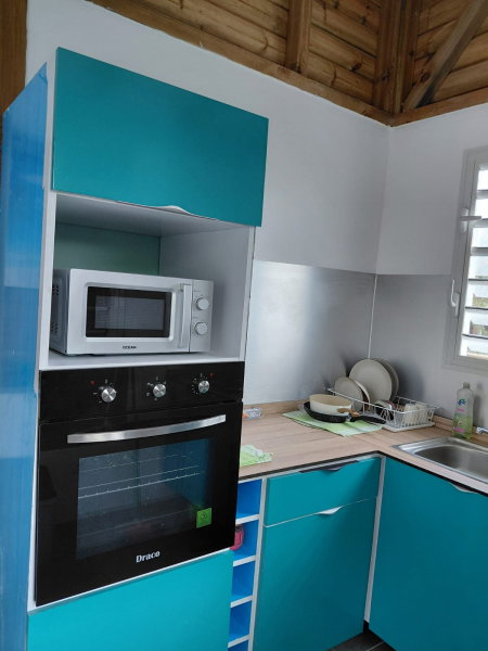 Bungalow blanc de Frégate en Location saisonnière.