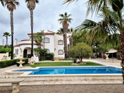 façade - piscine