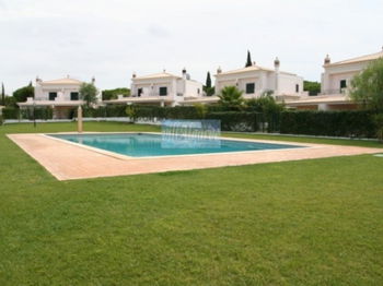 Vente Villa dans copropriété privée 3 chambres Vilamoura