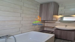 Salle de bain commune