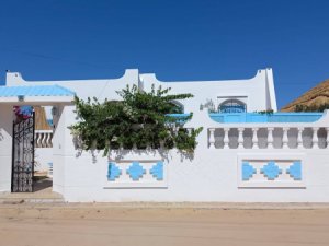 Location vacances villa 2 chambres piscine proche Midoun Djerba Tunisie