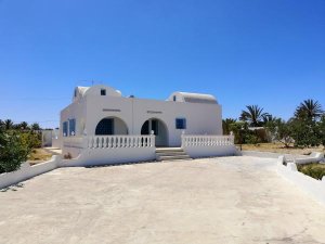 Location Villa 3 chambres piscine sans aucun vis vis Djerba Tunisie