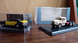 Camion Diamond 1955 au 1/67 + Chrysler Taxi espagnol au 1/43