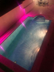 Piscine de nuit