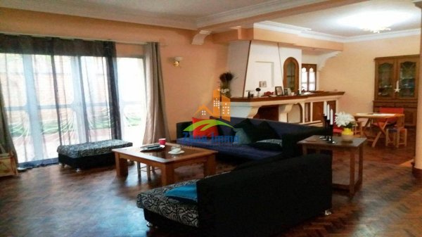 Location bel appartement t4 duplex tanjombato Antananarivo Madagascar