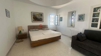 Salon / Cuisine / Suite