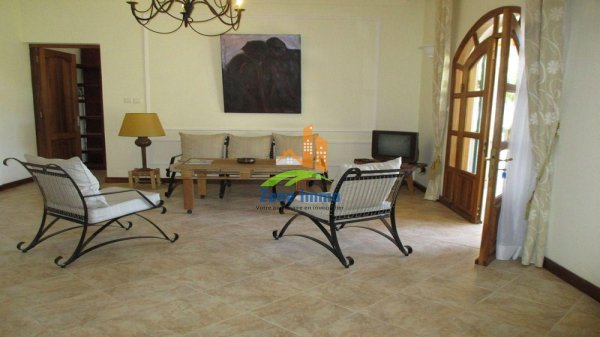 Location Bel appartement T4 meublé Antanetibe Ilafy Antananarivo Madagascar