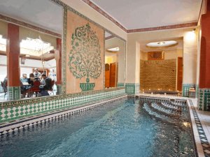 Annonce Vente Riad 6 suites piscine Riad Zitoun Marrakech Maroc
