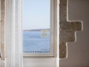 Annonce Vente 2 appartements rénovés meublés ortigia cour vue mer ! Siracusa