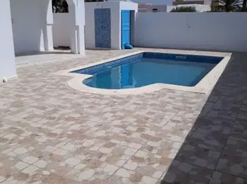 Vente 1 superbe villa familiale s+3 Djerba Tunisie