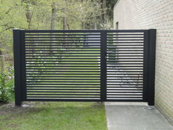 Barrières métalliques sur mesure
