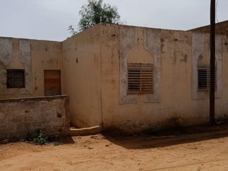 Terrain de 250 mètres carrés à vendre à Mbour